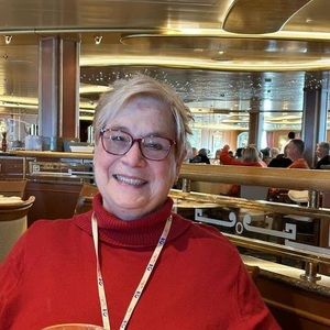 Meet your Posher, Karen